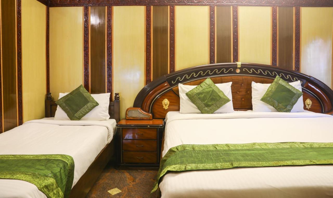 Treebo Nava Nidhi Comforts Bangalore Exterior foto